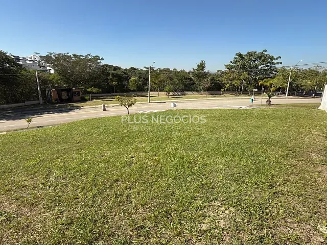 Terreno com 536m², à venda, no bairro Green Valley em Votorantim