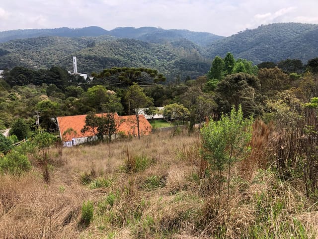 Terreno com 1150m², à venda, no bairro Zona Rural em Campos Do Jordão