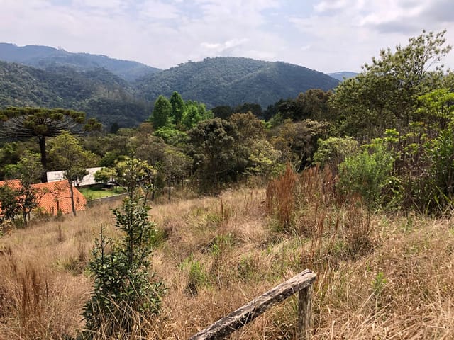 Terreno com 1150m², à venda, no bairro Zona Rural em Campos Do Jordão