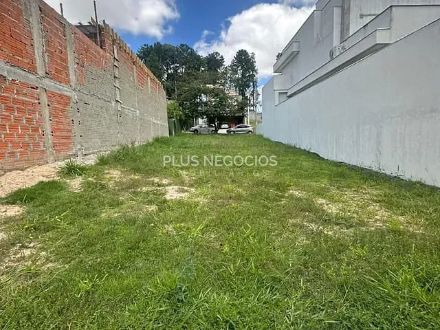 Terreno com 300m², à venda, no bairro Brigadeiro Tobias em Sorocaba