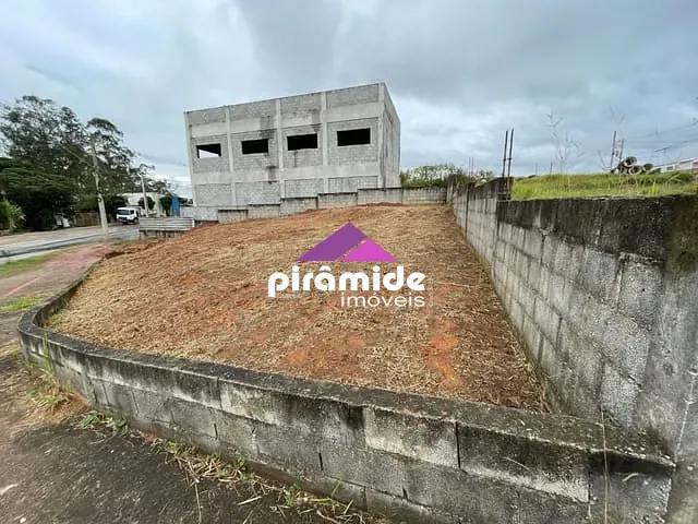 Terreno com 274m², à venda, no bairro Vila São Geraldo em São José dos Campos