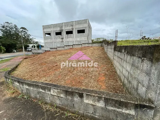 Terreno com 274m², à venda, no bairro Vila São Geraldo em São José dos Campos