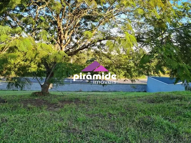 Terreno com 714m², à venda, no bairro Urbanova em São José dos Campos