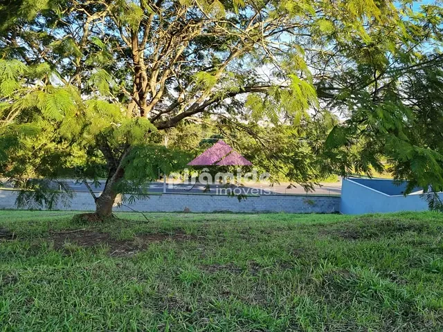 Terreno com 714m², à venda, no bairro Urbanova em São José dos Campos