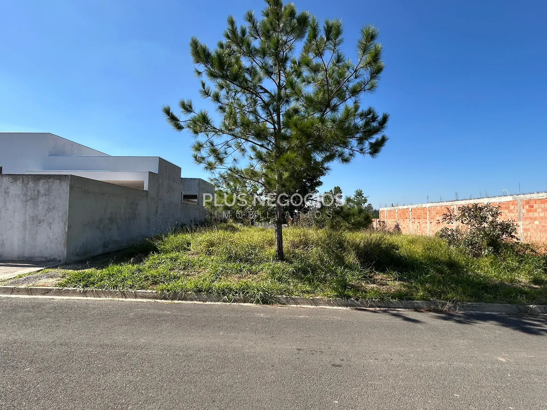 Terreno, 335 m² - Foto 1
