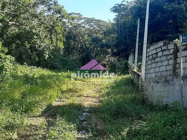 Terreno com 360m², à venda, no bairro Massaguaçu em Caraguatatuba