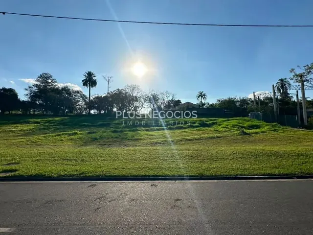 Terreno com 607m², à venda, no bairro Vila Martins em Itu