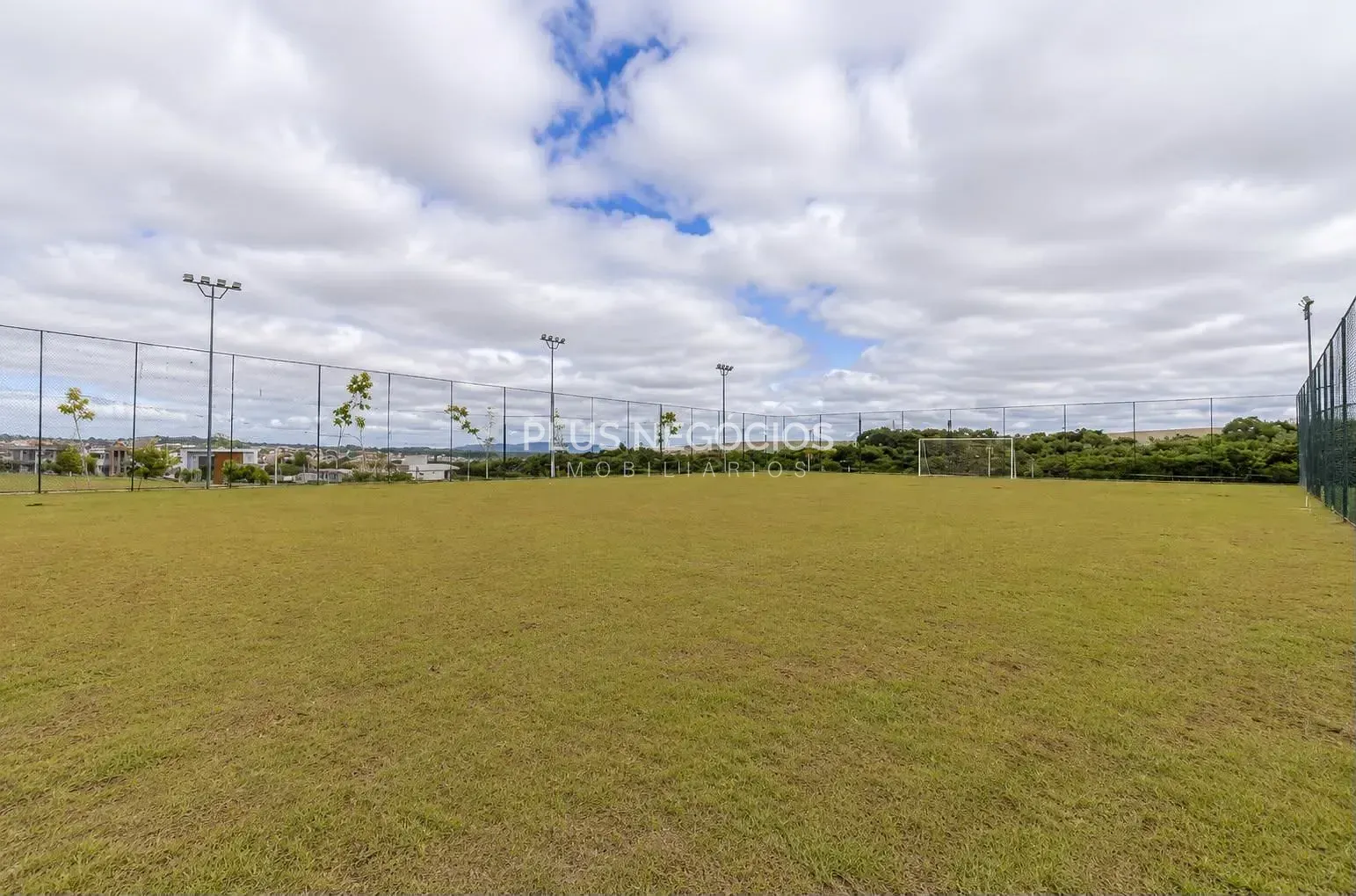 Terreno, 300 m² - Foto 4