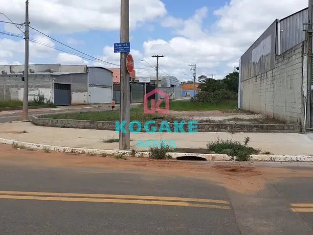 Terreno com 344m², à venda, no bairro Jardim Santa Júlia em São José dos Campos