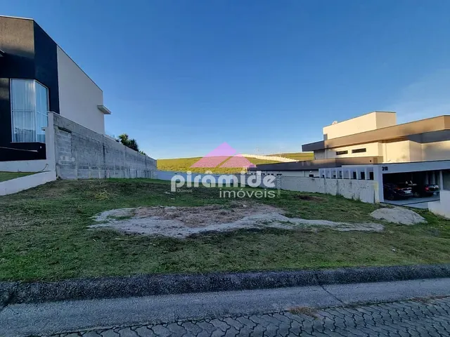 Terreno com 900m², à venda, no bairro Urbanova em São José dos Campos