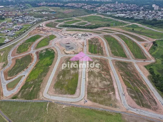 Terreno com 331m², à venda, no bairro Urbanova em São José dos Campos