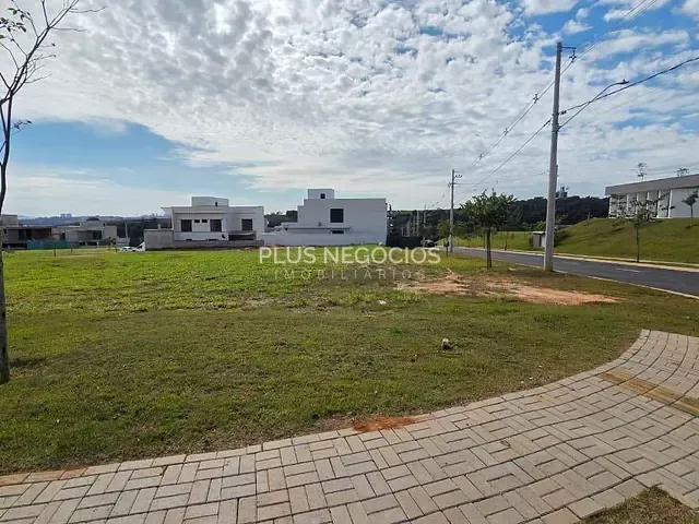 Terreno com 350m², à venda, no bairro Itapeva em Votorantim