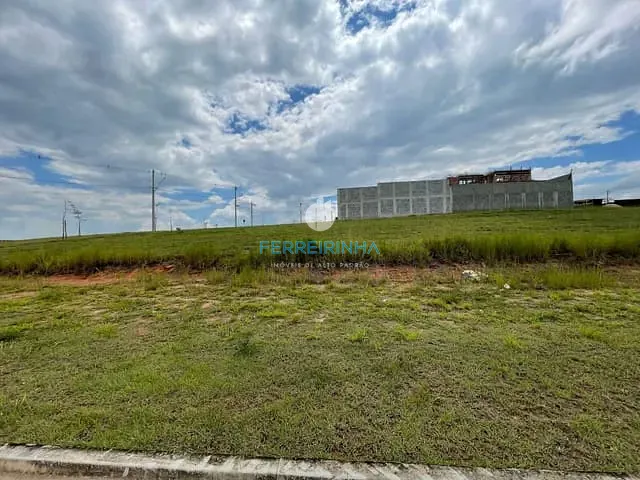 Terreno com 357m², à venda, no bairro Urbanova em São José dos Campos