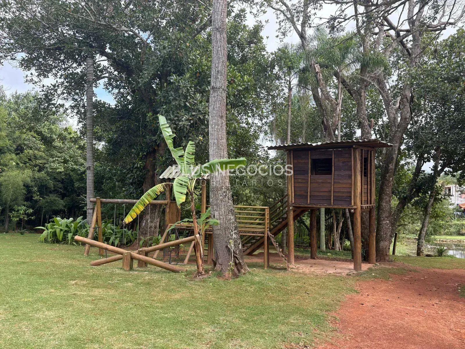 Terreno, 300 m² - Foto 12