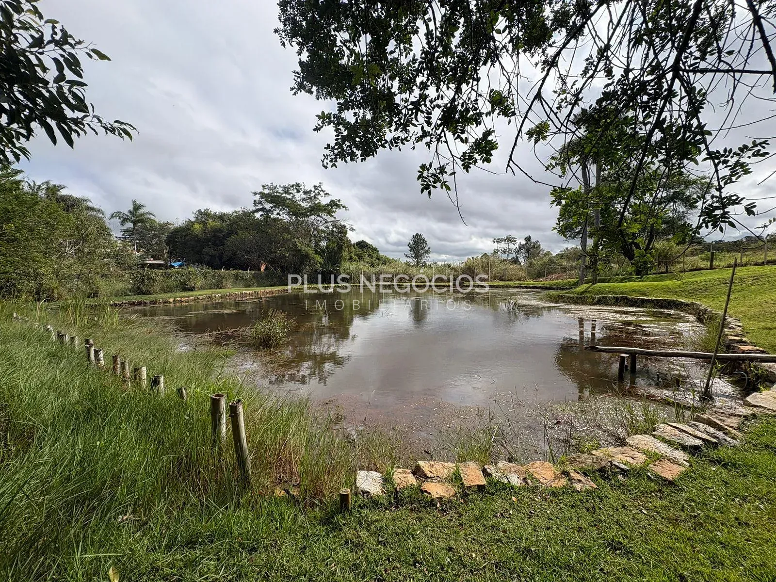 Terreno, 300 m² - Foto 1