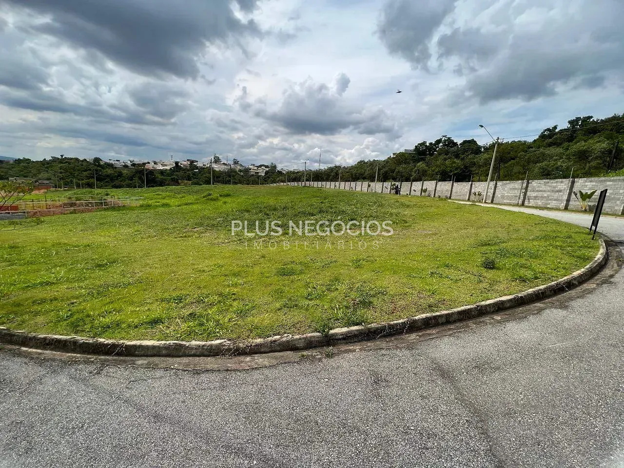 Terreno, 559 m² - Foto 1