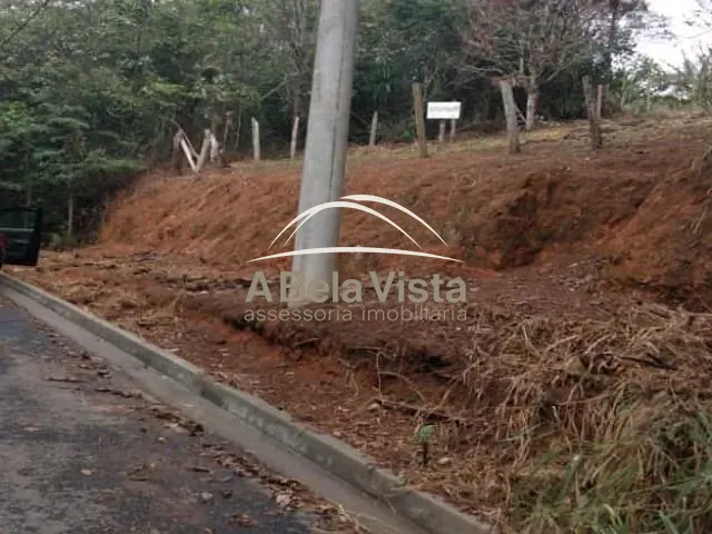 Terreno com 750m², à venda, no bairro Recanto Maravilha III em Santana de Parnaíba