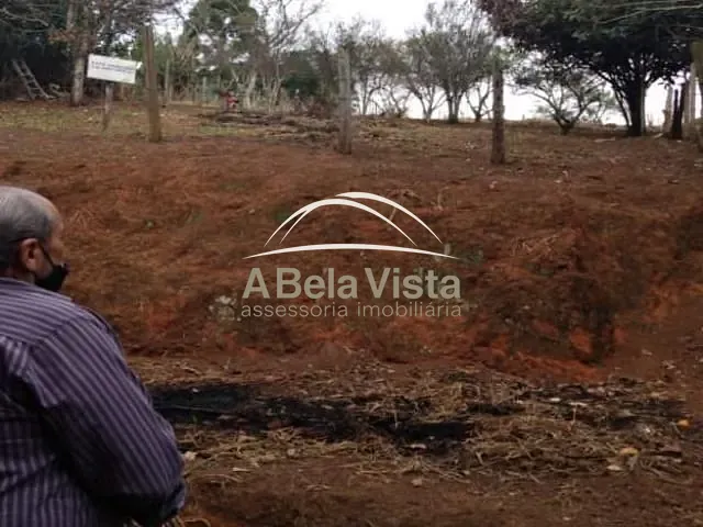 Terreno com 750m², à venda, no bairro Recanto Maravilha III em Santana de Parnaíba
