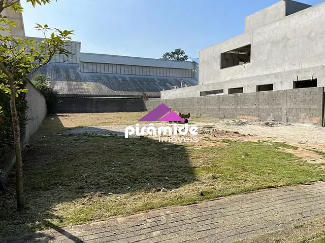 Terreno com 555m², à venda, no bairro Condomínio Loteamento Reserva das Figueiras em São José dos Campos