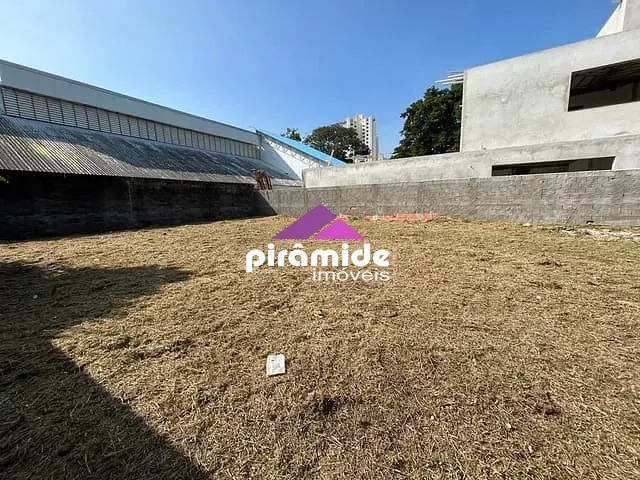 Terreno com 555m², à venda, no bairro Condomínio Loteamento Reserva das Figueiras em São José dos Campos