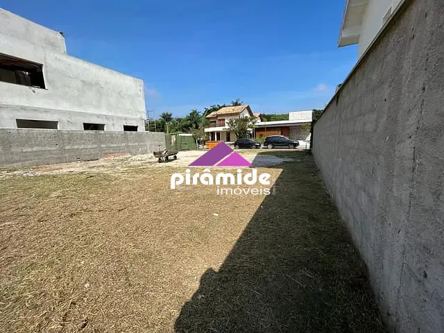 Terreno com 555m², à venda, no bairro Condomínio Loteamento Reserva das Figueiras em São José dos Campos