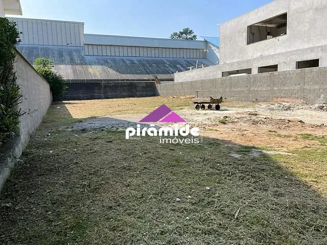 Terreno com 555m², à venda, no bairro Condomínio Loteamento Reserva das Figueiras em São José dos Campos