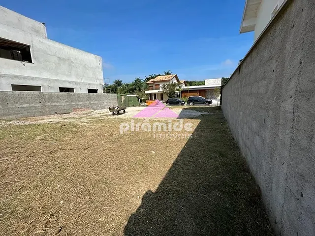 Terreno com 555m², à venda, no bairro Condomínio Loteamento Reserva das Figueiras em São José dos Campos