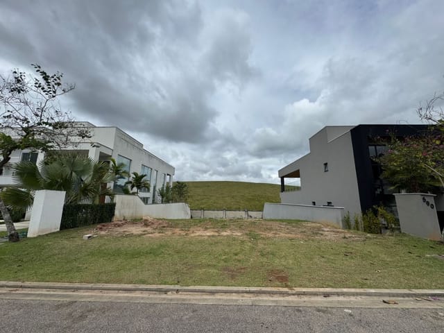 Terreno com 467m², à venda, no bairro Condomínio Residencial Alphaville II em São José dos Campos