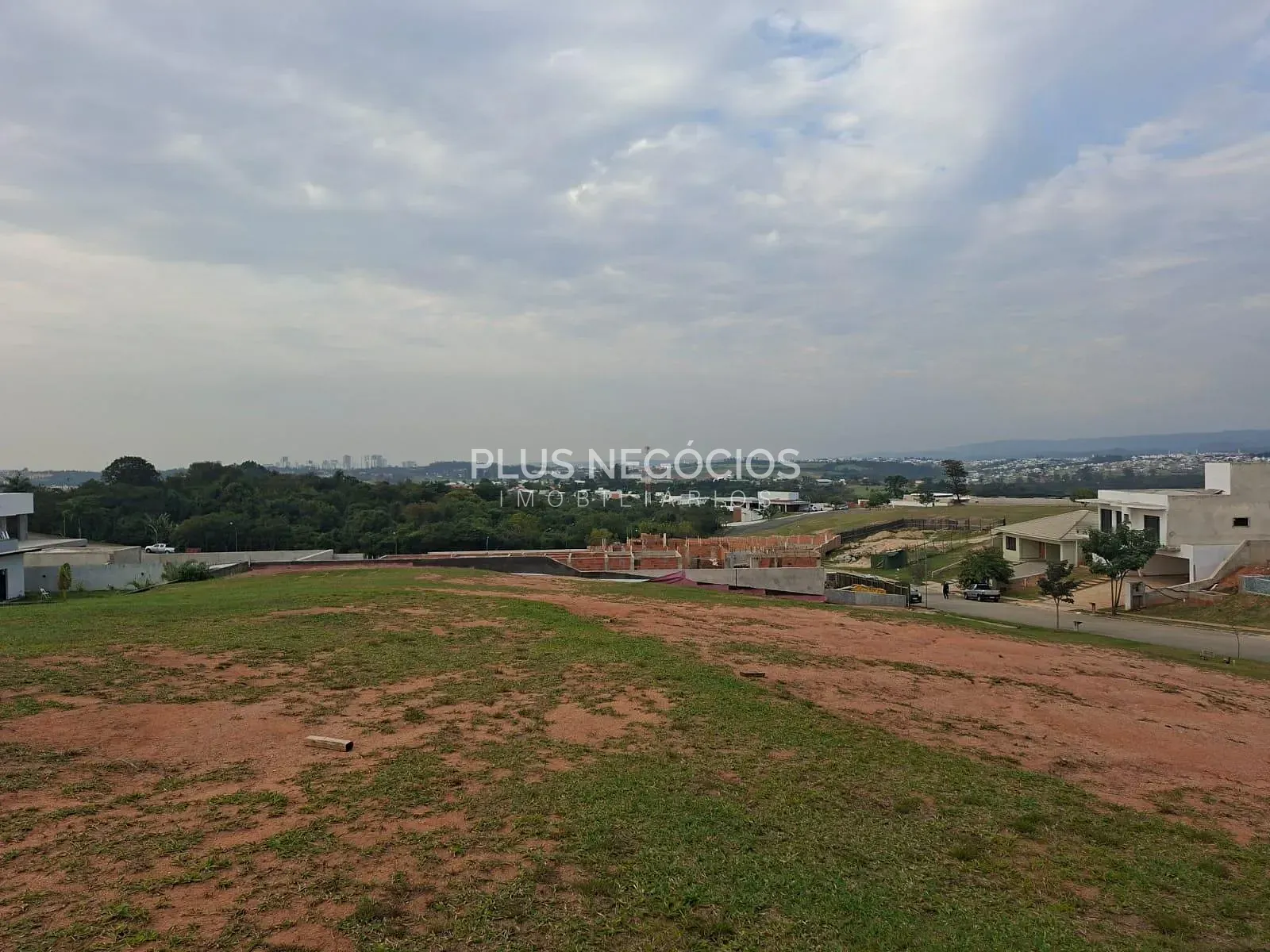 Terreno, 1330 m² - Foto 2