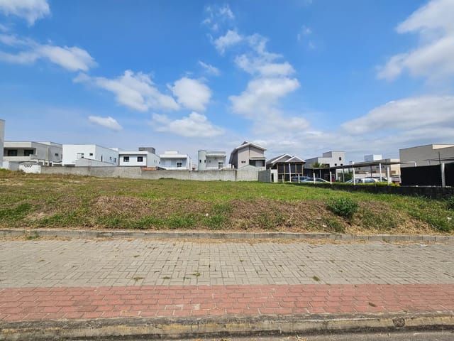 Terreno com 525m², para alugar, no bairro Urbanova em São José dos Campos