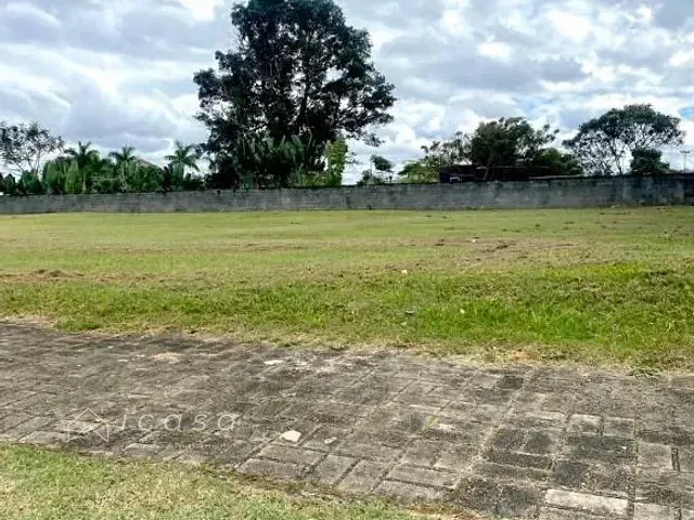 Terreno com 450m², à venda, no bairro Jardim do Golfe em São José dos Campos