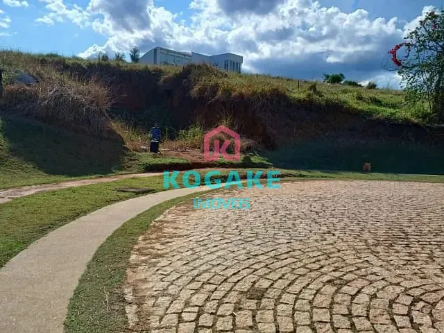 Terreno com 1415m², à venda, no bairro Espelho D água em São José dos Campos
