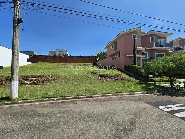 Terreno com 300m², à venda, no bairro Itapeva em Votorantim