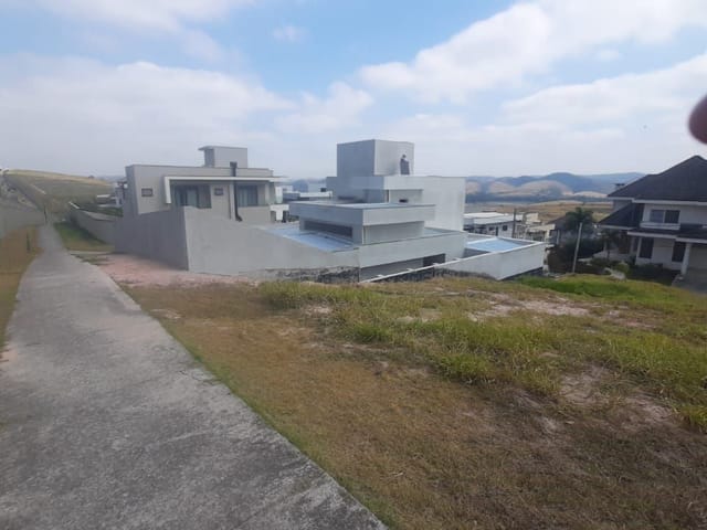 Terreno com 473m², à venda, no bairro Condomínio Residencial Jaguary em São José dos Campos