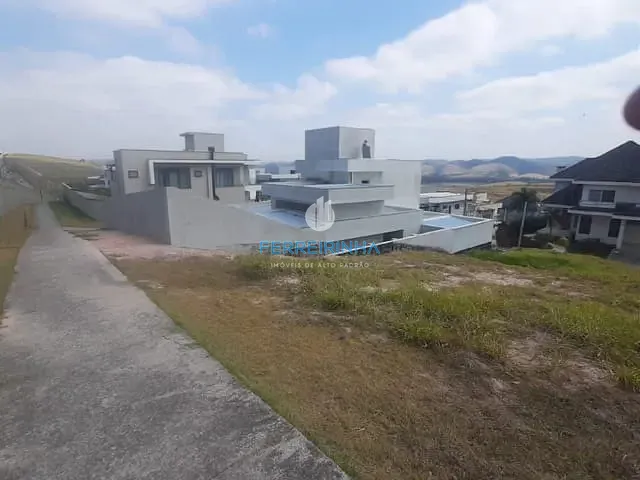 Terreno com 473m², à venda, no bairro Condomínio Residencial Jaguary em São José dos Campos