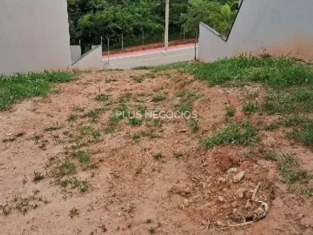 Terreno com 294m², à venda, no bairro Wanel Ville em Sorocaba