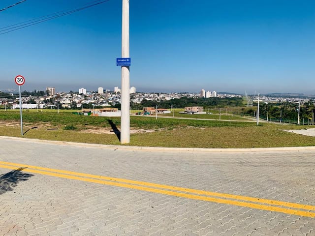 Terreno com 401m², à venda, no bairro Urbanova em São José dos Campos