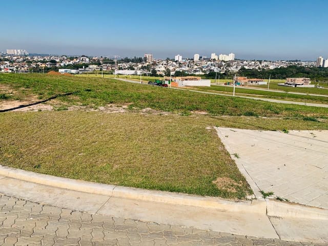 Terreno com 401m², à venda, no bairro Urbanova em São José dos Campos