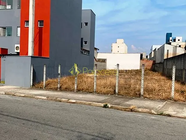 Terreno com 556m², à venda, no bairro Parque das Nações em Pindamonhangaba