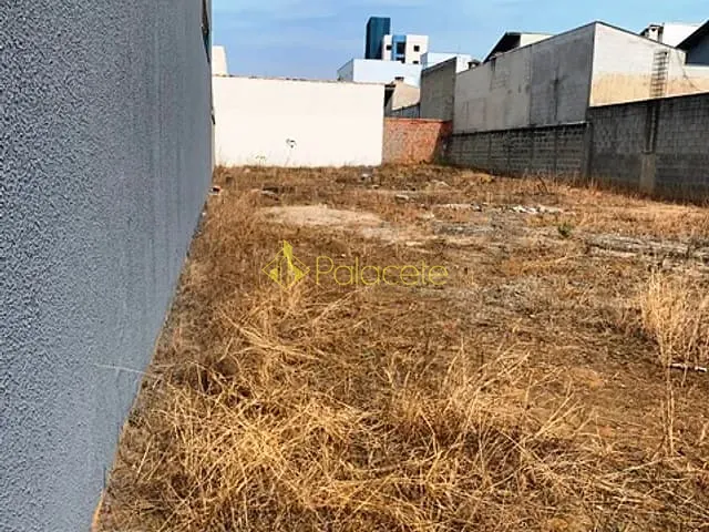 Terreno com 556m², à venda, no bairro Parque das Nações em Pindamonhangaba