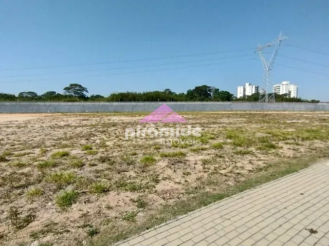 Terreno com 900m², à venda, no bairro Urbanova em São José dos Campos