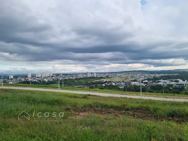 Terreno com 348m², à venda, no bairro Terras Alpha em São José dos Campos