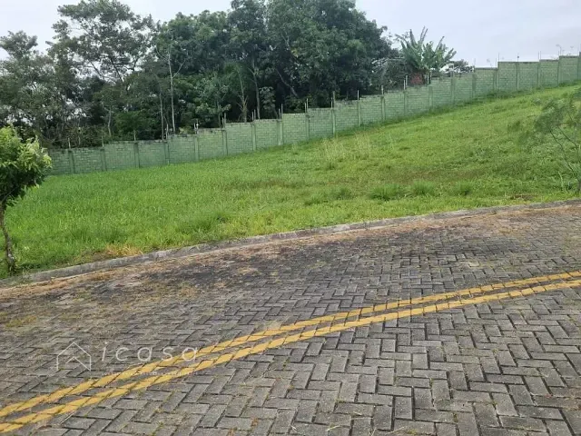 Terreno com 347m², à venda, no bairro Chácara São Félix em Taubaté