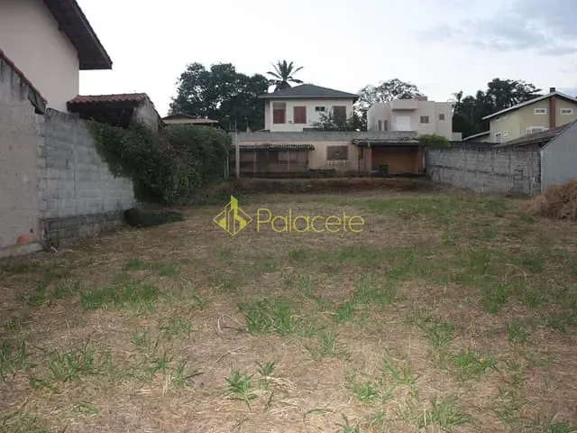 Terreno com 675m², à venda, no bairro Jardim Residencial Doutor Lessa em Pindamonhangaba