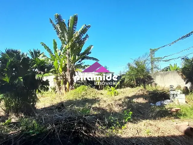 Terreno com 519m², à venda, no bairro Pontal de Santa Marina em Caraguatatuba