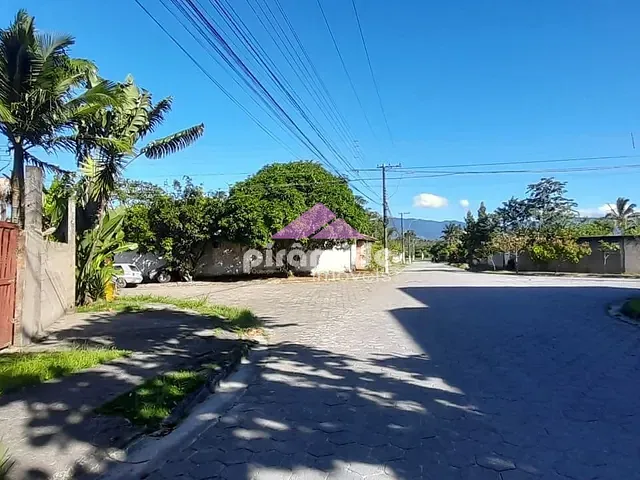 Terreno com 519m², à venda, no bairro Pontal de Santa Marina em Caraguatatuba