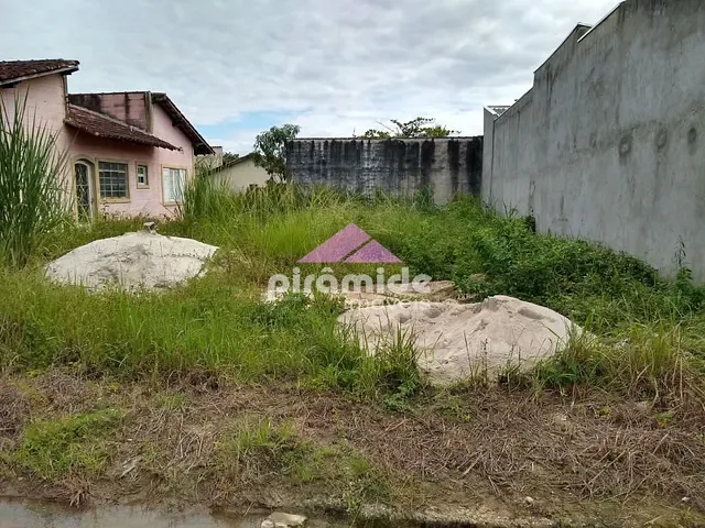 Terreno com 250m², à venda, no bairro Pegorelli em Caraguatatuba