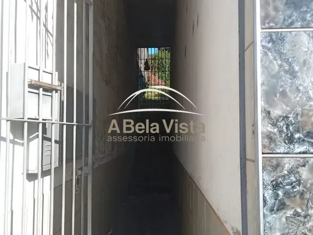 Terreno com 250m², à venda, no bairro Jardim Novo Horizonte em Carapicuíba
