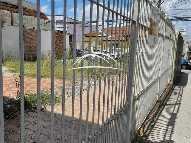 Terreno com 252m², à venda, no bairro Centro em Osasco