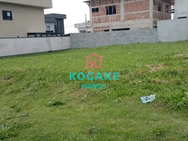 Terreno com 250m², à venda, no bairro Recanto dos Eucaliptos em São José dos Campos